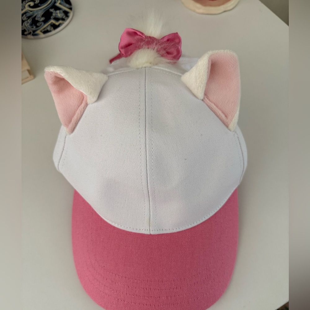 Disney Marie baseball hat
